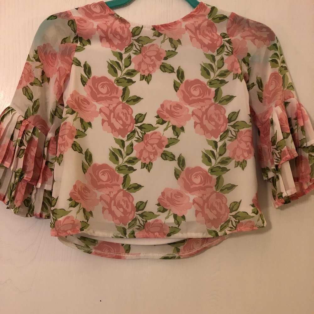 Girls flower ruffle sleeve shirt 7/8